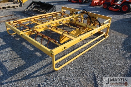 Land Honor skid mount bale accumulator