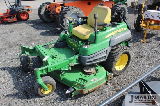 JD Ztrak Pro zero turn