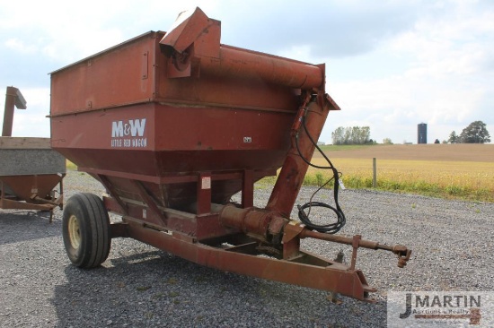 M&W Little Red Wagon grain cart