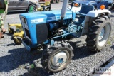 Ford 1700 tractor