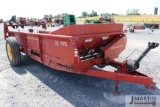 NH 165 manure spreader