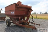 M&W Little Red Wagon grain cart