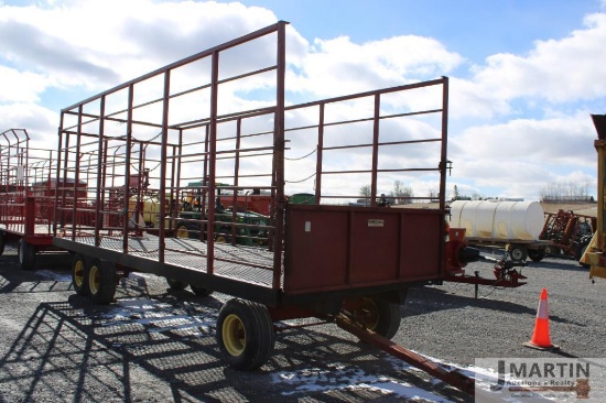 Farmco 8'x21' hay wagon