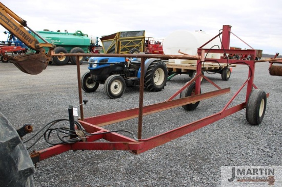 18' 4 Bin hyd trailer