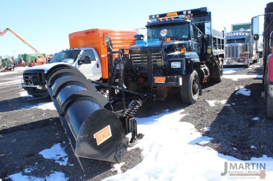 1998 Mack RD6 plow truck