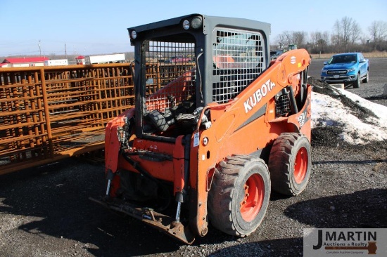 Kubota SSV65H skid loader