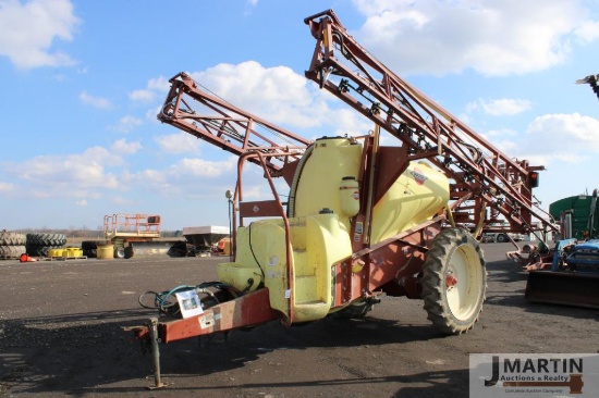 Hardi Navigator 1100 sprayer