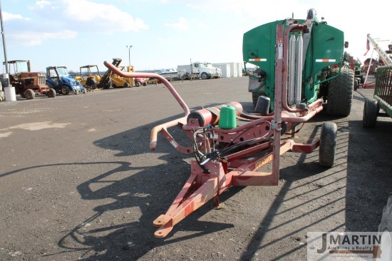 NH B27P bale wrapper