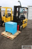 Yale AC 2900# power forklift