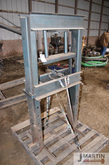 Carilina Industrial Eq 30 ton shop press (no jack)