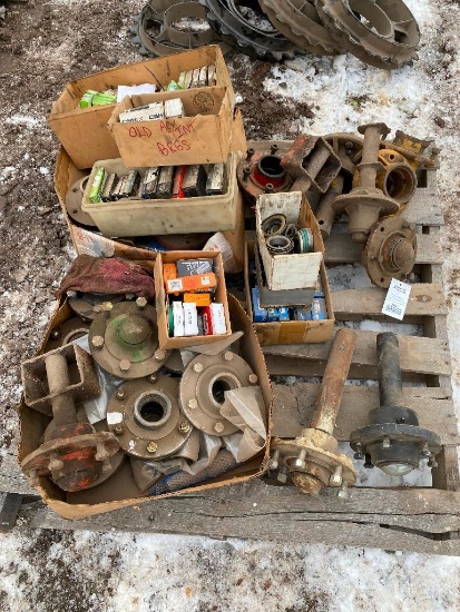 Pallet of new & used hubs