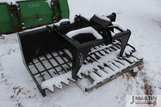 Skid mount 72'' root grapple