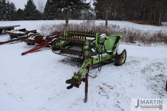 Schulte RSH4 hydro drive rock picker