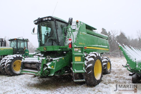 2010 JD 9870STS Bullet Rotor combine