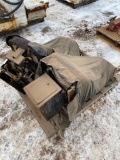 2- Peterbuilt Cloth seats
