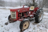 IH 2 wd tractor