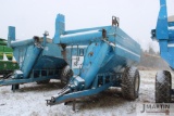 Kinze 400...grain cart