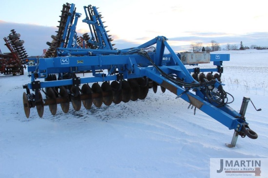 Landoll 2310 8 tooth weatherproof disc ripper