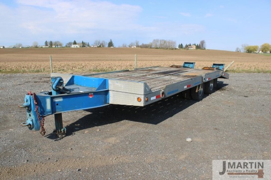 2002 Inter 19' tag along trailer