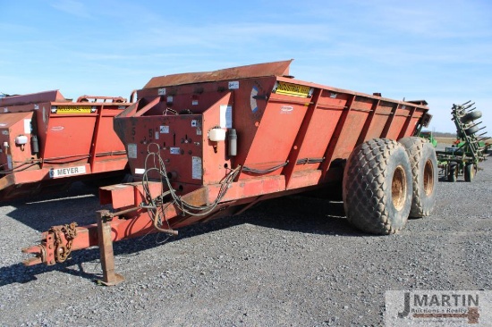 Meyers Industrial 8865 manure spreader