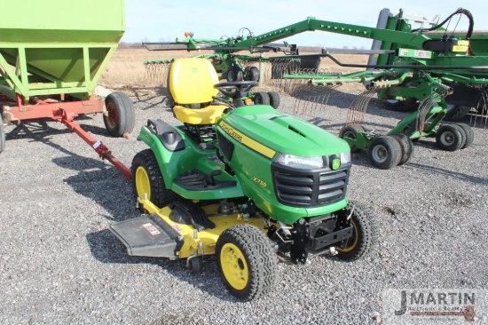 2022 JD X738 riding mower