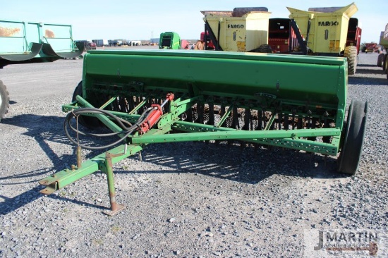 JD 8350 12' grain drill