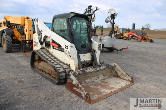 2017 Bobcat T740 track skid loader