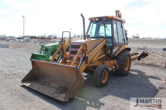 Case 580K backhoe