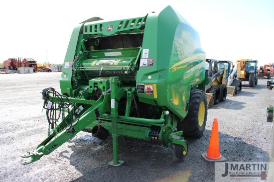 2018 JD V451R round baler