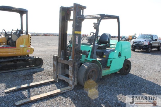 2021 Mitsubishi FD55N1 12,000# forklift