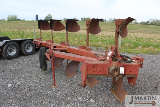 Case 145 5 bottom roll over plow