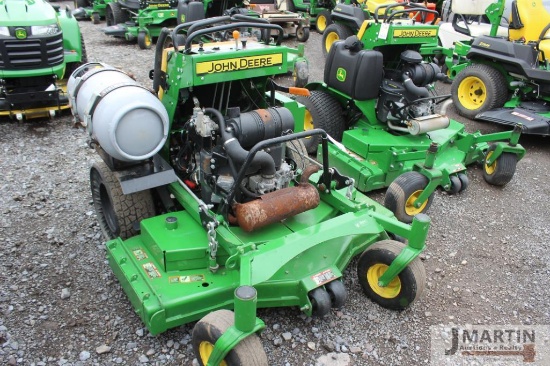JD 625R Quick Trak stand on mower