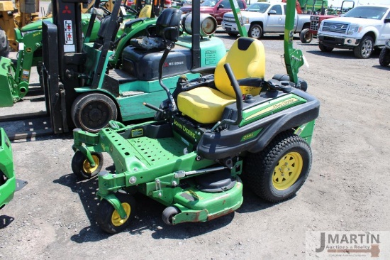 2022 JD Z915E zero turn