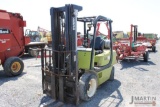2006 Clark CMP30 forklift