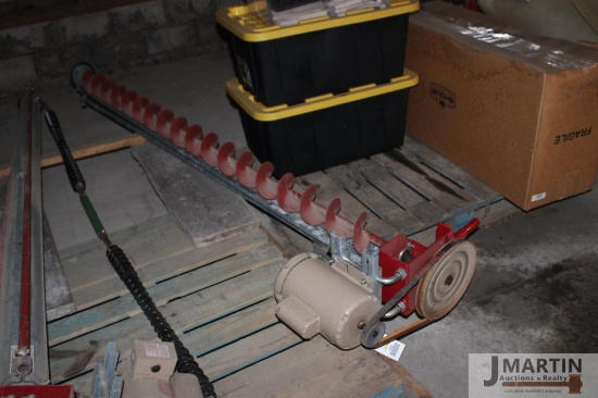 8' Bin floor sweep