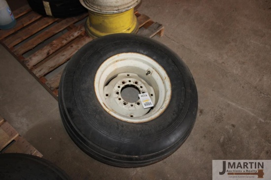 12.5L-15SL tire