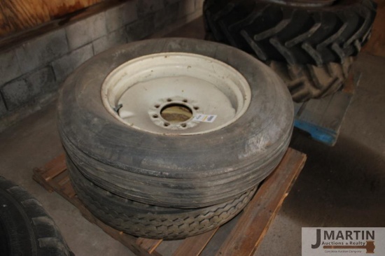2- 9.00-24 tires