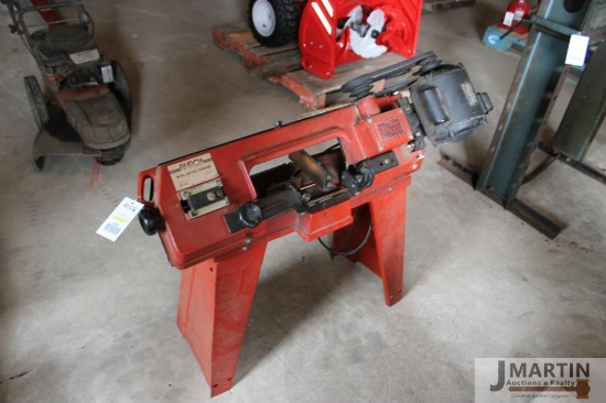 Amrox metal band saw