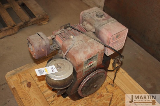 Briggs & Stratton 16HP engine