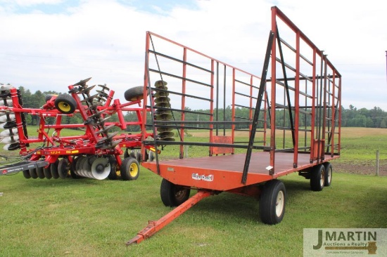 Pronovost MP120 8'x19' steel hay wagon