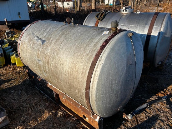 500Gal Alum saddle tank