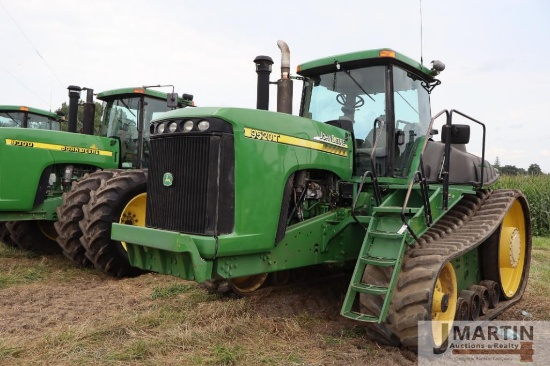 JD 9520T track tractor