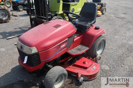 Toro Wheel Horse riding mower