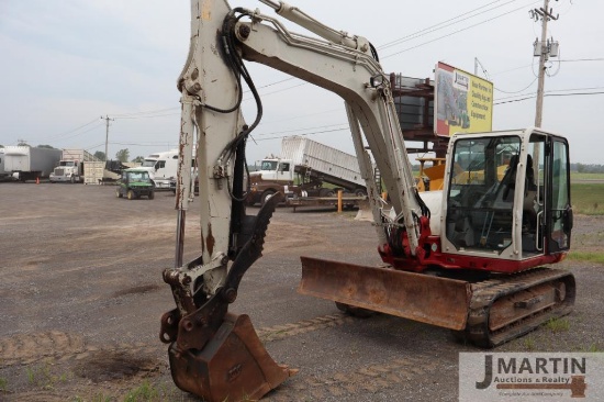 2016 Takeuchi TB290 excavator