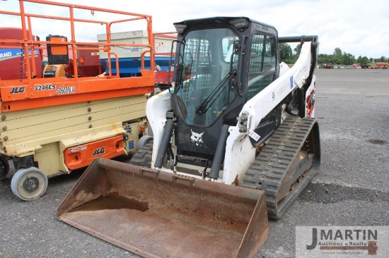 2021 Bobcat T76 track skid loader