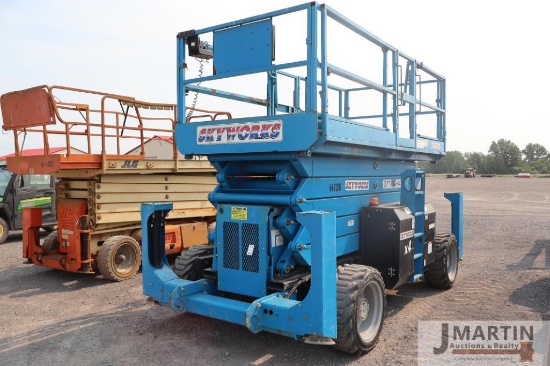 2016 Genie GS5390 Rough Terrain scissors lift