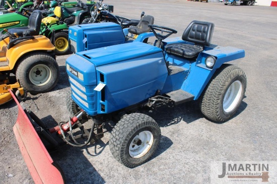Ford LGT195 lawn tractor
