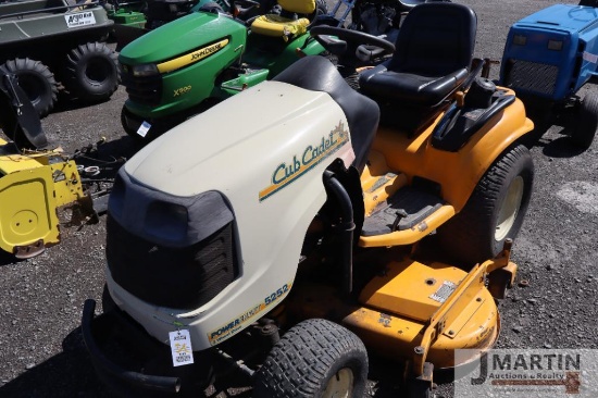 Cub Cadet 5250 riding mower