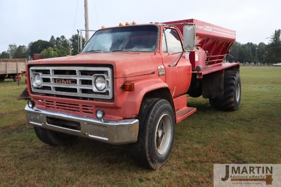 1977 GMC 6500 spreader truck