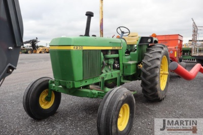 JD 4230 tractor